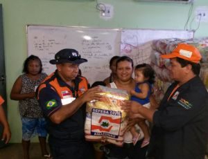 Imagem da notícia - Distribuição de seis toneladas de ajuda humanitária em Barreirinha