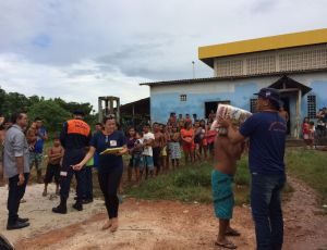 Imagem da notícia - Ajuda humanitária da Defesa Civil atende comunidades indígenas de municípios em Emergência no Alto Rio Negro