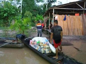 Imagem da notícia - Defesa Civil do Amazonas distribui ajuda humanitária aos afetados pela enchente em Guajará