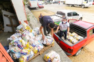 Imagem da notícia - FPS arrecada 30 toneladas de alimentos em doações para a população em situação de vulnerabilidade social