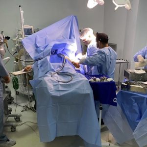 Imagem da notícia - Governo do Estado inicia cirurgias no período noturno para reduzir internações
