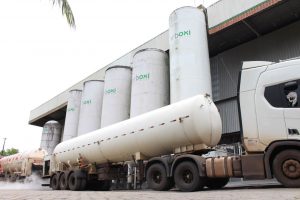 Imagem da notícia - Três caminhões com cerca de 60 mil m3 de oxigênio chegam a Manaus para dar suporte à rede hospitalar