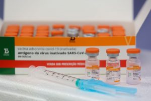 Imagem da notícia - Governo do Amazonas já distribuiu mais de meio milhão de doses de vacinas aos municípios