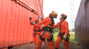 Imagem da notícia - Corpo de Bombeiros do Amazonas conta com equipe especializada em ações de salvamento em altura