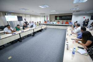 Imagem da notícia - Wilson Lima reúne 30 secretarias e apresenta planejamento das ações para o enfrentamento à estiagem